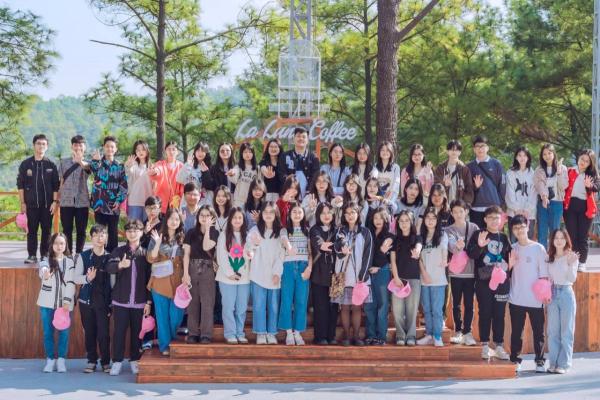 Dịch vụ tổ chức team building